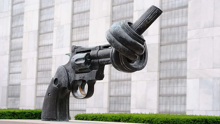 Knotted Gun